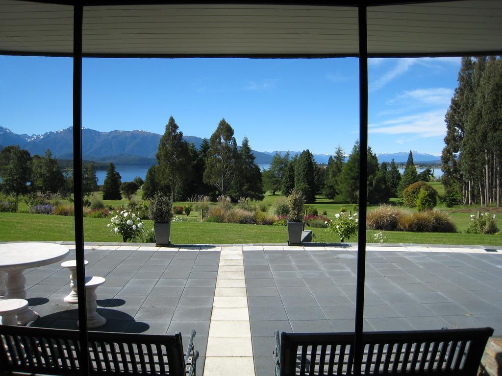 Dock Bay Lodge Te Anau Exterior photo